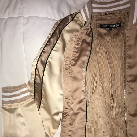 Steve Madden bomber jacket - Picture 3 of 5